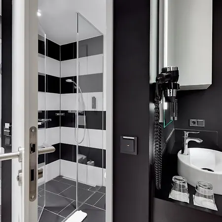 Legere Express Hotel