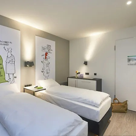 Hotel Legere Express