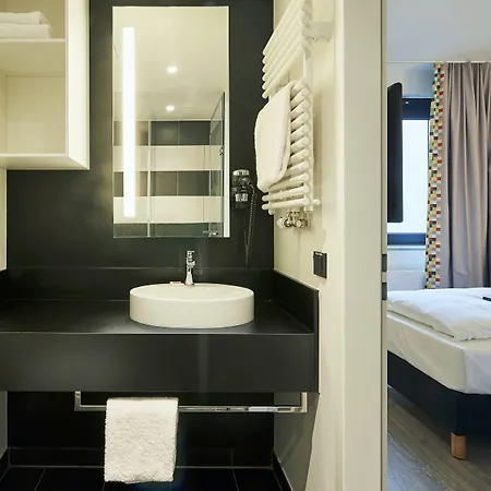 Legere Express Hotel