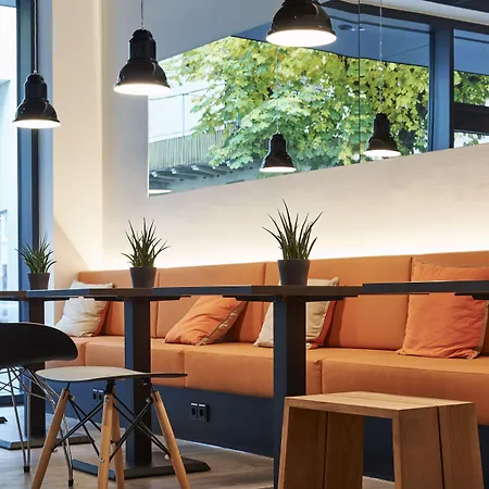 Hotel Legere Express