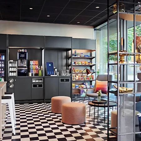 Hotel Legere Express