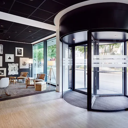 Hotel Legere Express